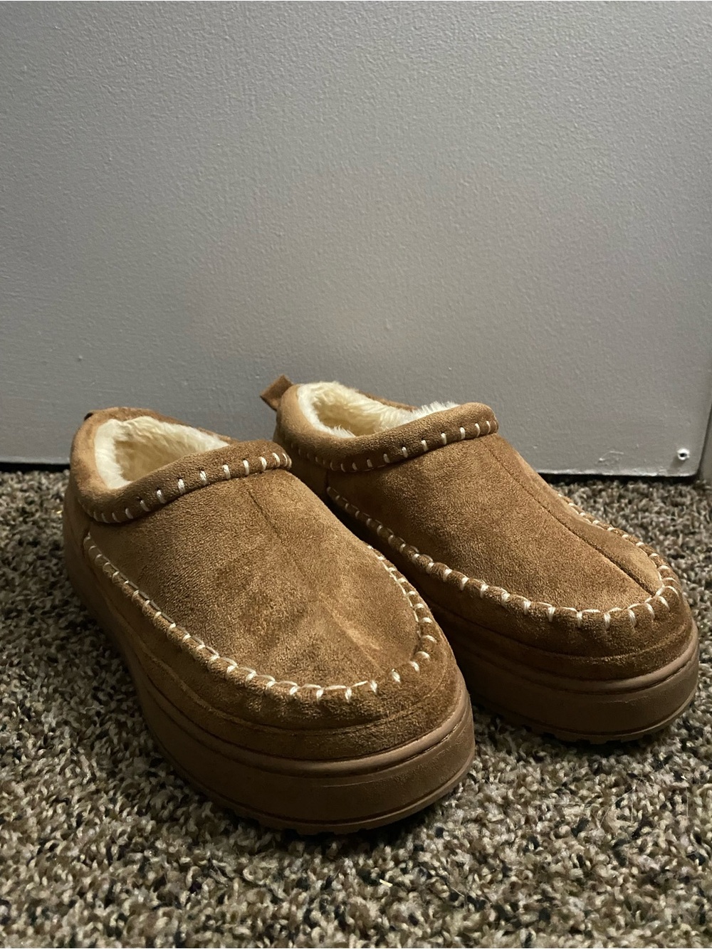 Dakine Kids Tan Faux-Shearling Slip-On Moccasins